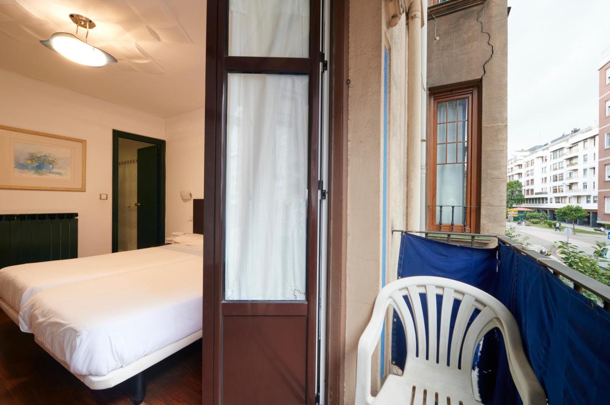 Pension Areeta Portugalete Esterno foto